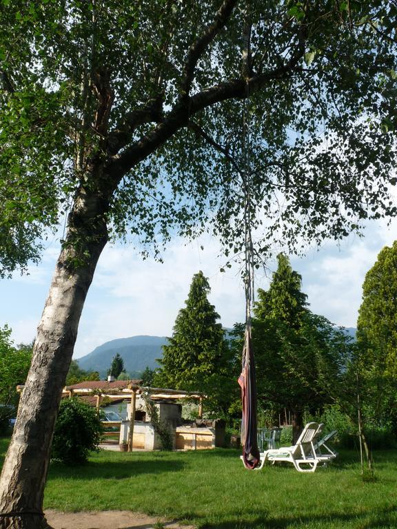 B&B Casa Sul Lago - Appartamenti Calceranica al Lago Exterior photo